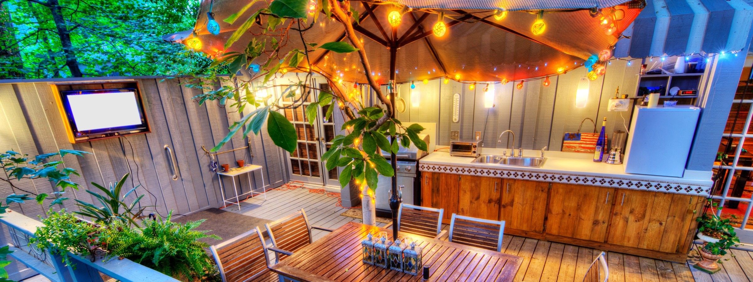 Improve Outdoor Space with Fresh Lighting
